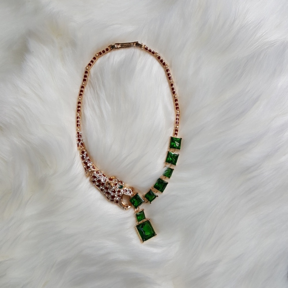 Statement Necklace - Picture 4 of 4